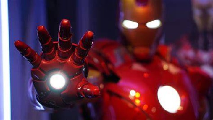 Red Superheroes: Top 25 Heroes Who Are or Wear Red (Ranked) 22 #4 Orion - Red Superheroes