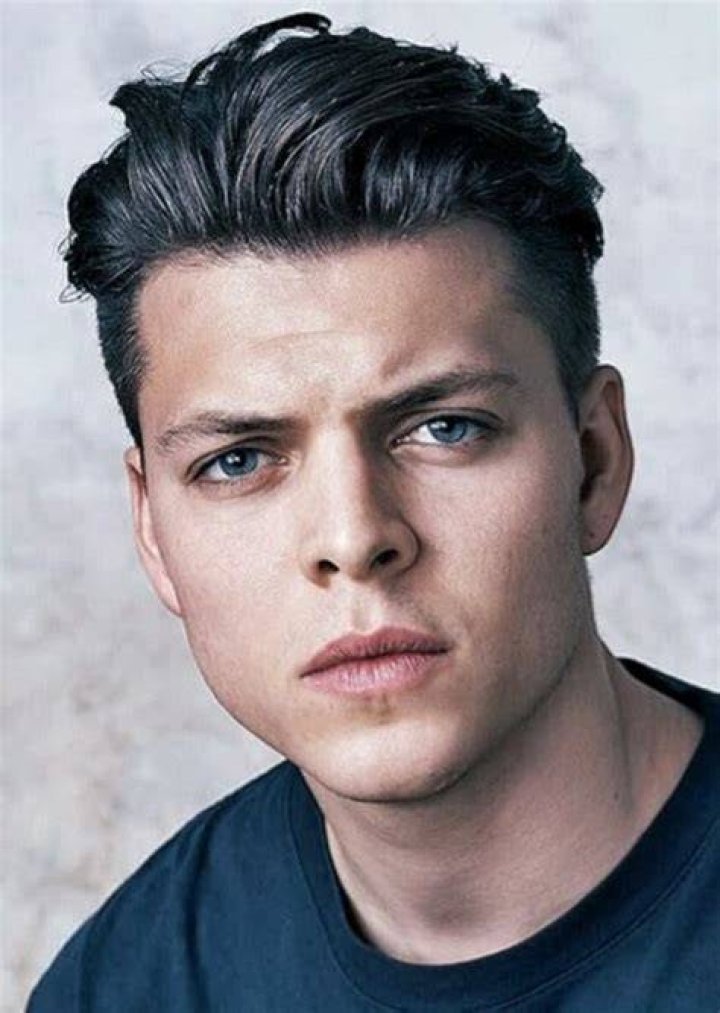 Alex Høgh Andersen Fan Casting