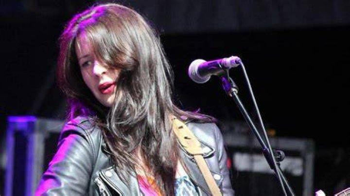 Amy Belle Topic YouTube
