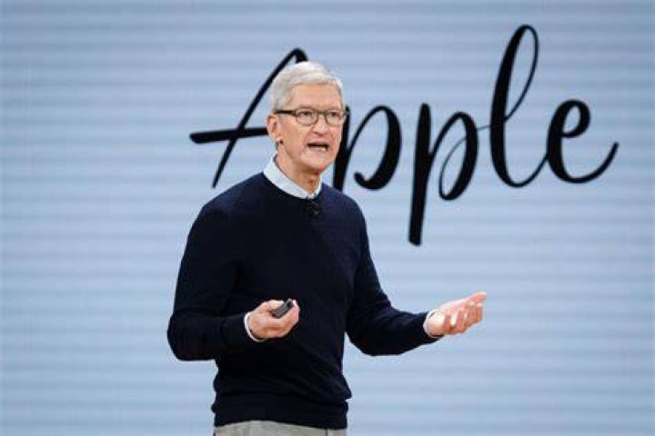 Apple Employees Ask Tim Cook to Publicly Support Palestinians Report
