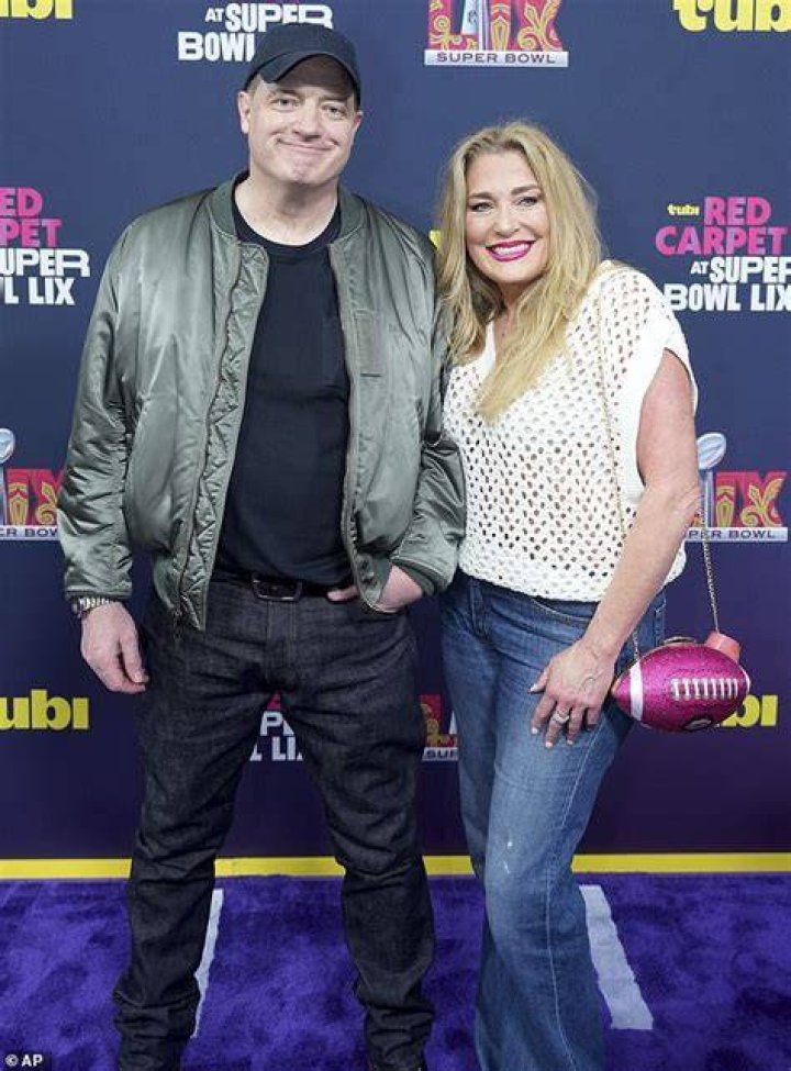Brendan Fraser with his girlfriend 