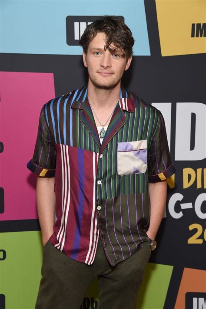 Brett Dier IMDb