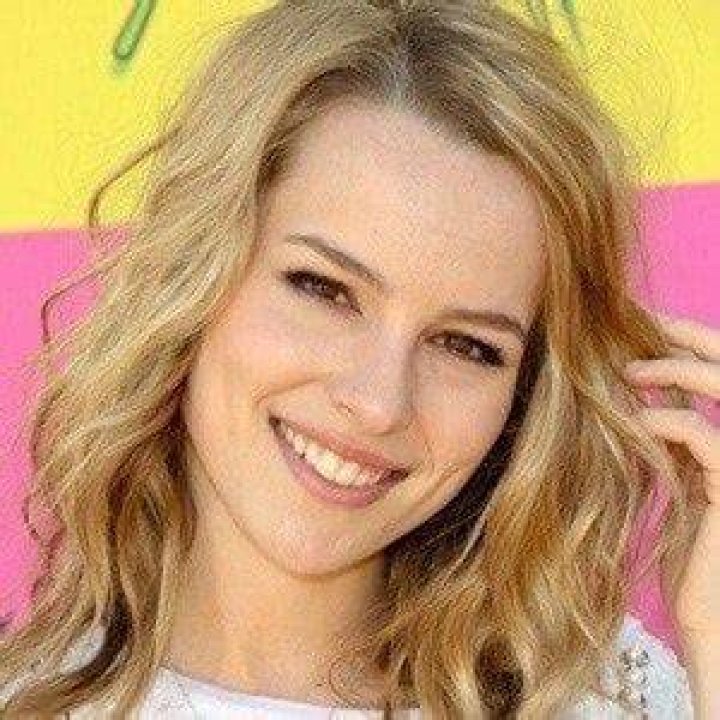 Bridgit Mendler - Age, Bio, Birthday, Family, Net Worth