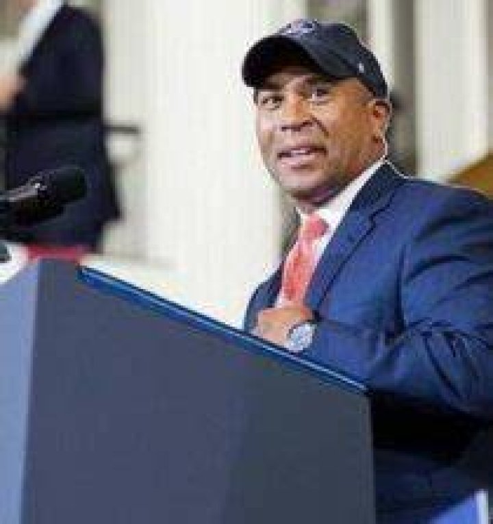 Deval Laurdine Patrick Age, Net Worth, Height, Wiki and More