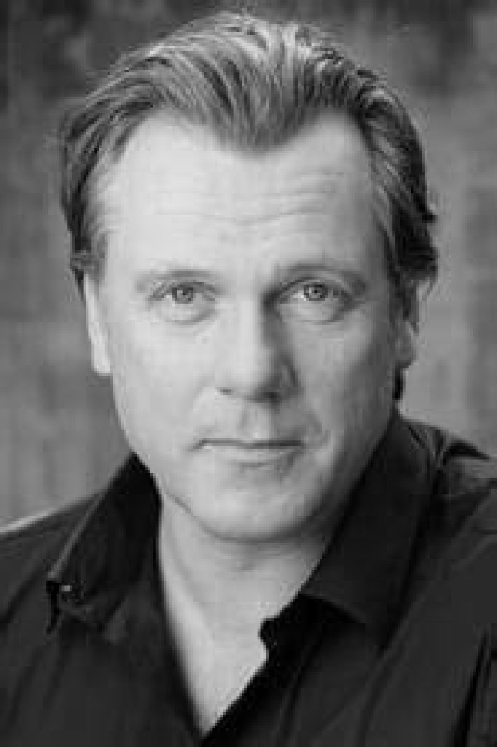 Erik Thomson Fan Casting