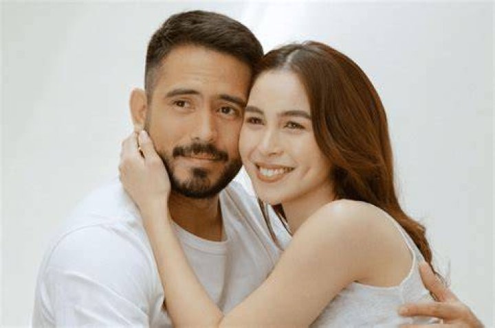 Gerald Anderson And Julia Break Up 2024 Vonny