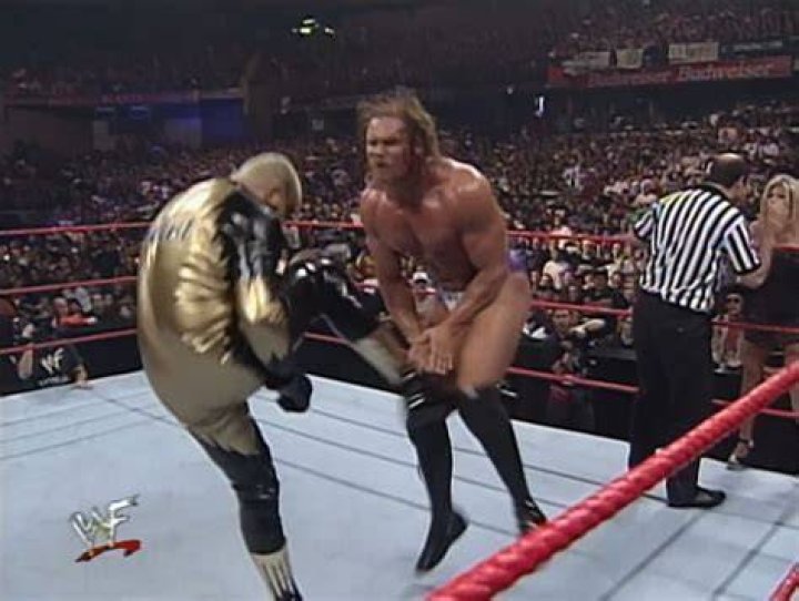 Goldust vs. Val Venis