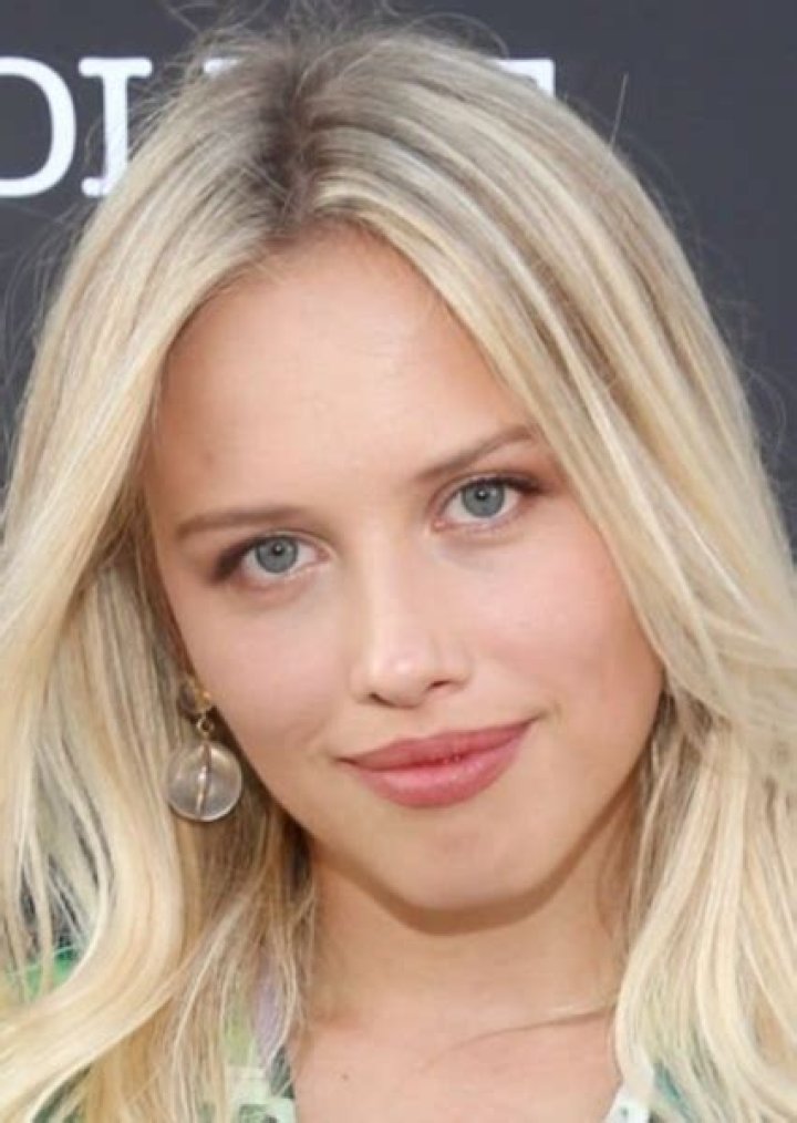 Gracie Dzienny Fan Casting