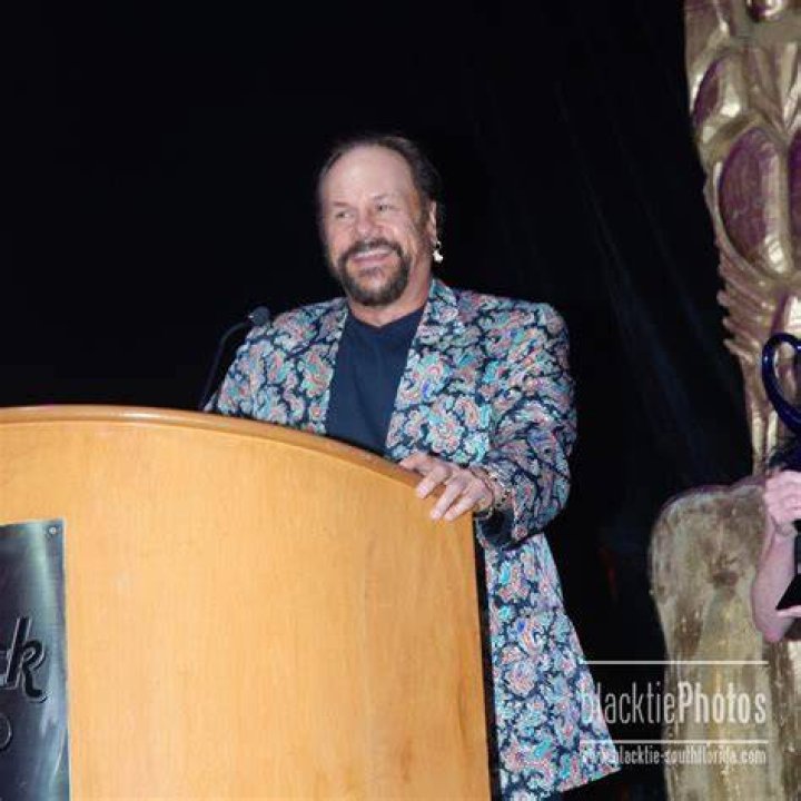 Honoree Harry Wayne "KC" Casey & Anna Smith