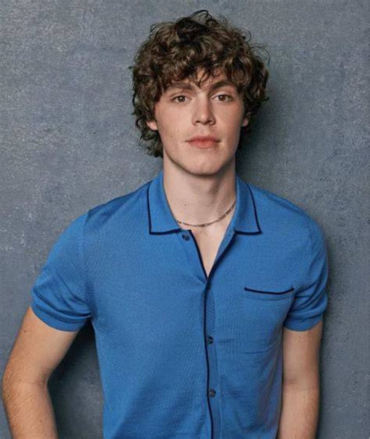 Jack Champion as Mike in Twilight