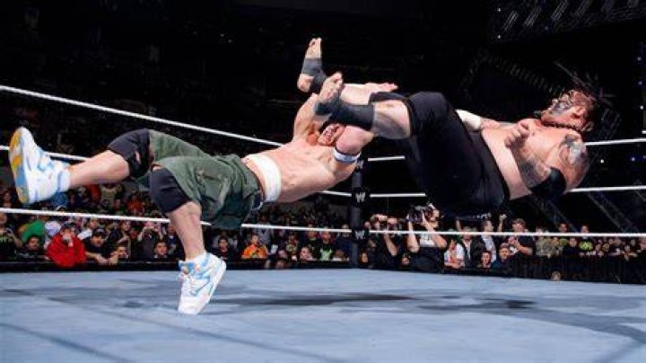 John Cena Vs. Umaga last man standing match