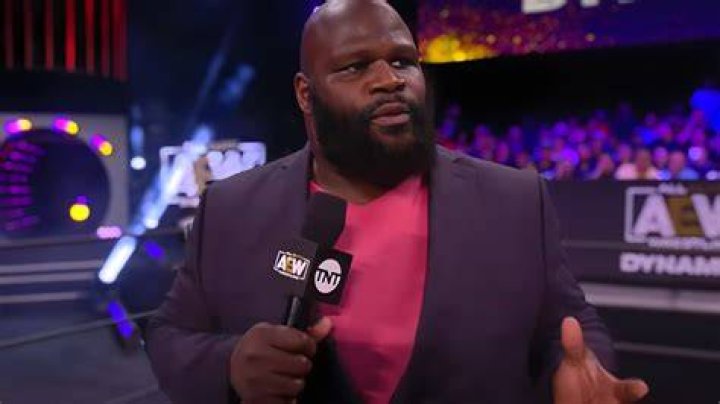Mark Henry AEW suit