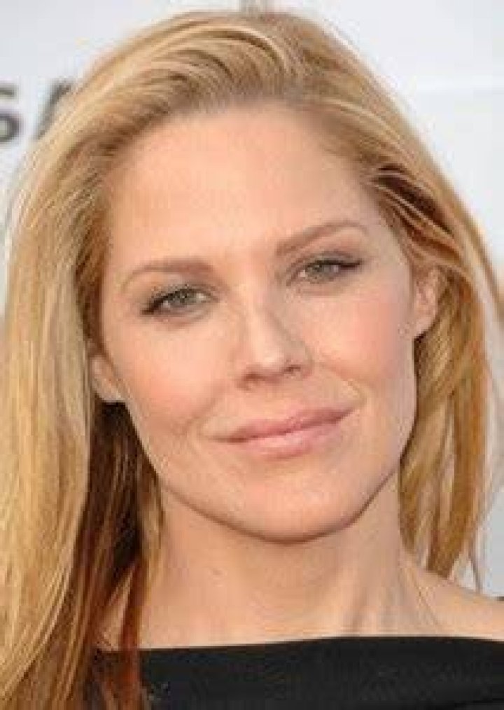 Mary McCormack Fan Casting