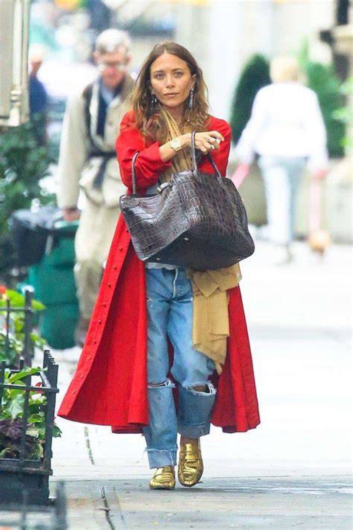 MaryKate Olsen's Car Accident VIDEO Photo 1494791 MaryKate