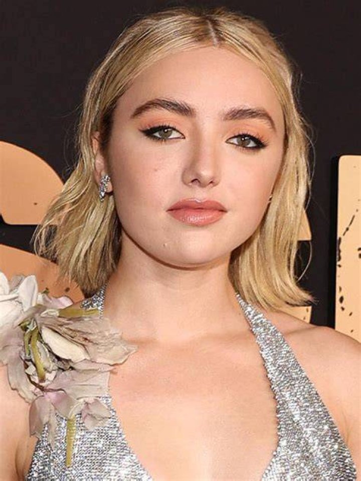 Peyton List as Sandy in Jack Reacher