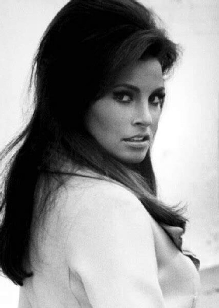 Raquel Welch Fan Casting