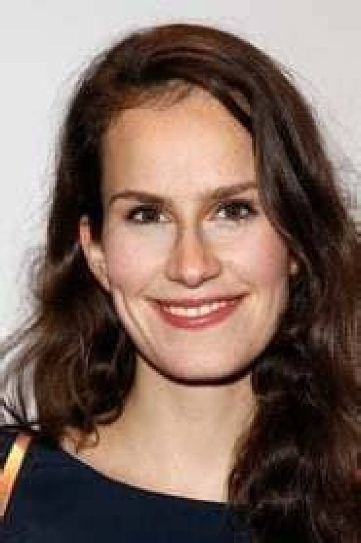 Saralisa Volm Fan Casting