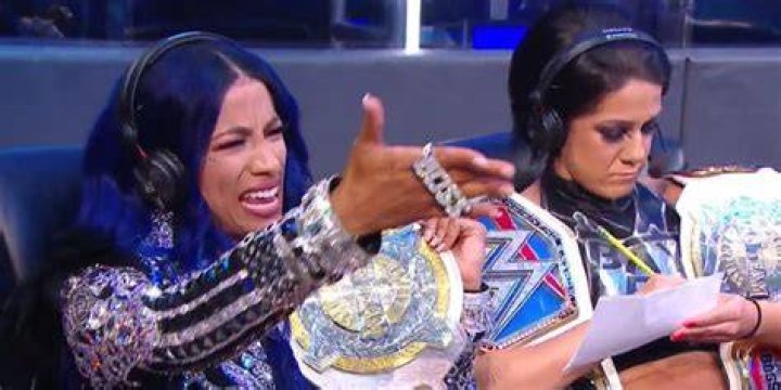 Sasha Banks on commentary