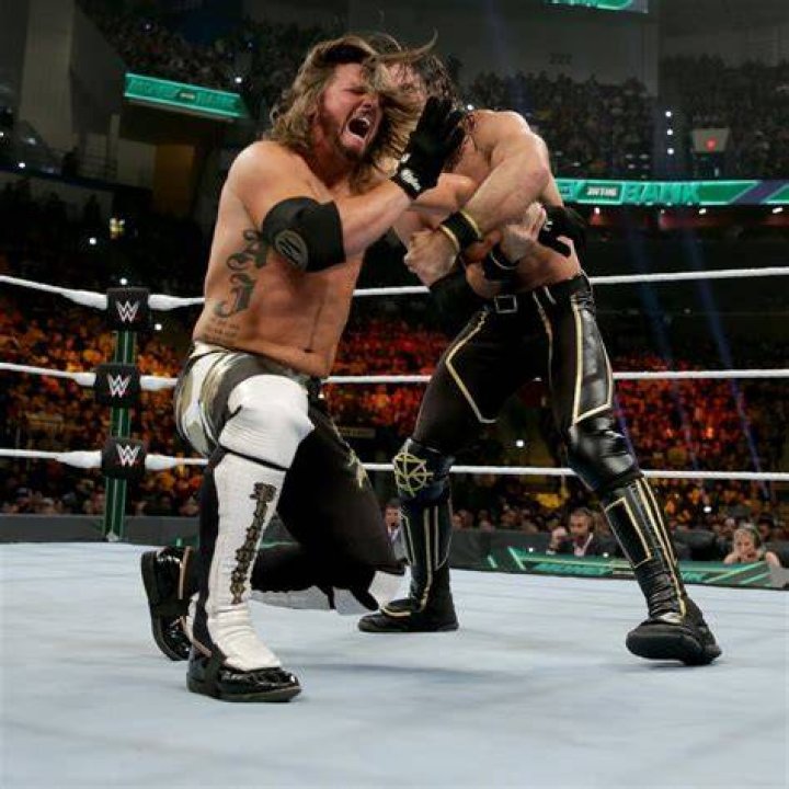 Seth Rollins vs AJ Styles WWE RAW