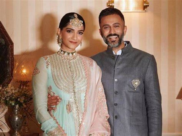 Sonam Kapoor Ahuja and Anand Ahuja are without a doubt a power couple. Be it at events or on social media, the couple never fails to feed the fans some mush. Today Sonam took to Instagram to share a video of herself, telling her fans that she is starting something special regarding Anand&rsquo;s birthday which falls on July 30. She posted a video of 7 days to go by naming Anand&rsquo;s 7 favourite sneakers. She captioned the post as, &ldquo;Anand&rsquo;s Birthday Countdown. It&rsquo;s Anand&rsquo;s birthday in a week, and I&rsquo;m stoked! Starting today, for the next seven days&mdash;I&rsquo;m going to be guessing some of his all-time favourite things. Beginning with a relatively easier one , sneakers! I have mentioned a few more than just seven here, only to cover my bases! I hope I&rsquo;ve gotten these right, otherwise, I&rsquo;m in trouble haha. @anandahuja How&rsquo;d I do? Also, here's a bonus question - If you had to choose between me and your sneakers, who'd you choose? (I suggest you think carefully before answering this one) #HappyBirthdayAnand #BirthdayWeek #EverydayPhenomenal #BirthdayCountdown #Sneakers