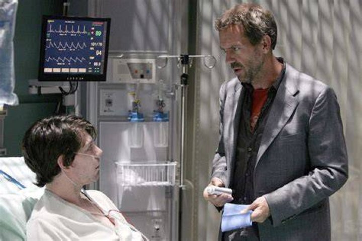 Split image of Dr. House and his injured legs