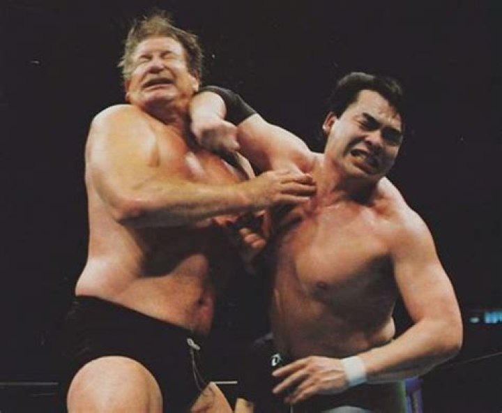 Stan Hansen vs. Mituharu Misawa