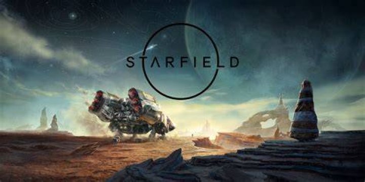 Starfield Player In Gran-Gran's Spacesuit Armor Set Waving On Desert Planet