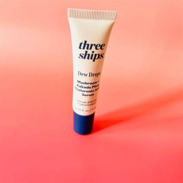 three ships beauty dew drop serum with kakadu plum on a white background