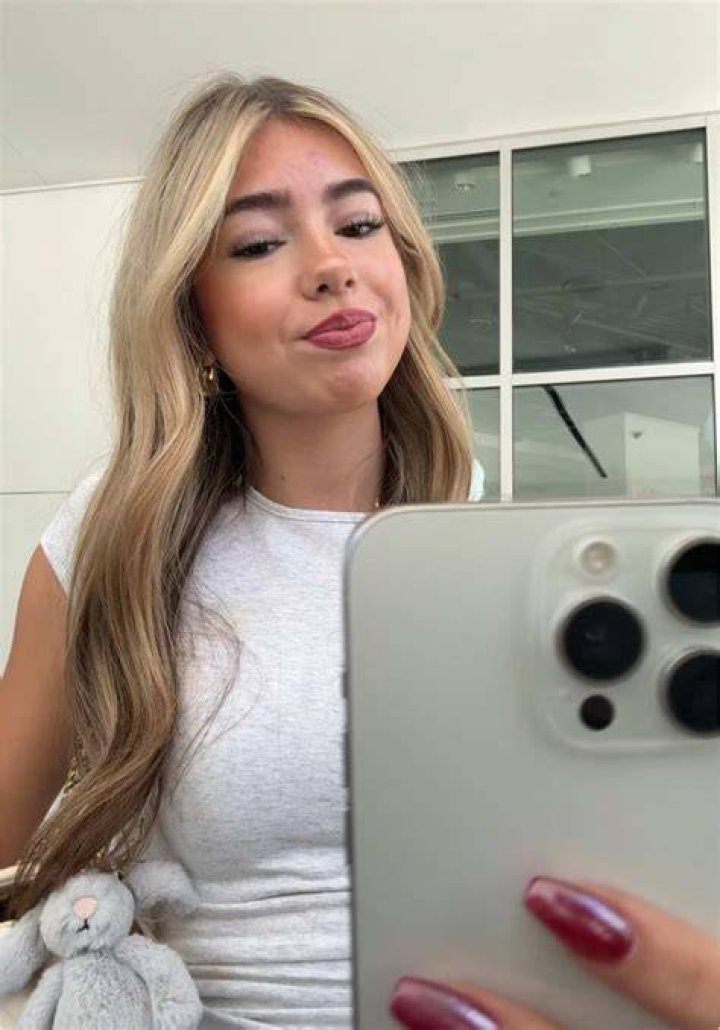 TikTok celebrity TikTok celebrity