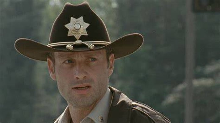 Top 10 Things You Never Noticed In The Walking Dead