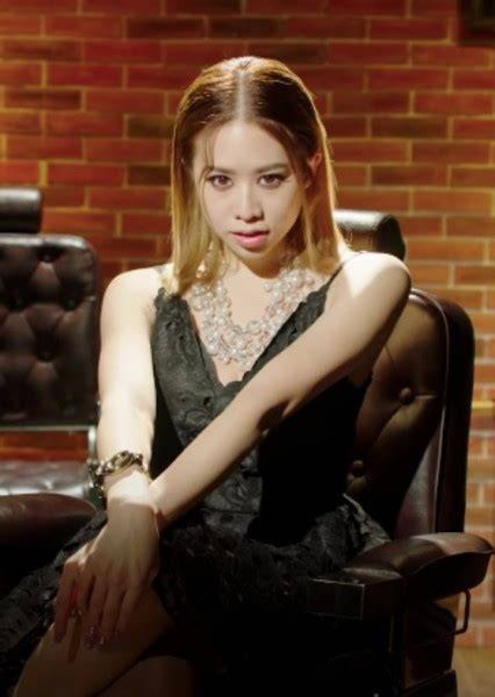 Veronica Shiu Fan Casting