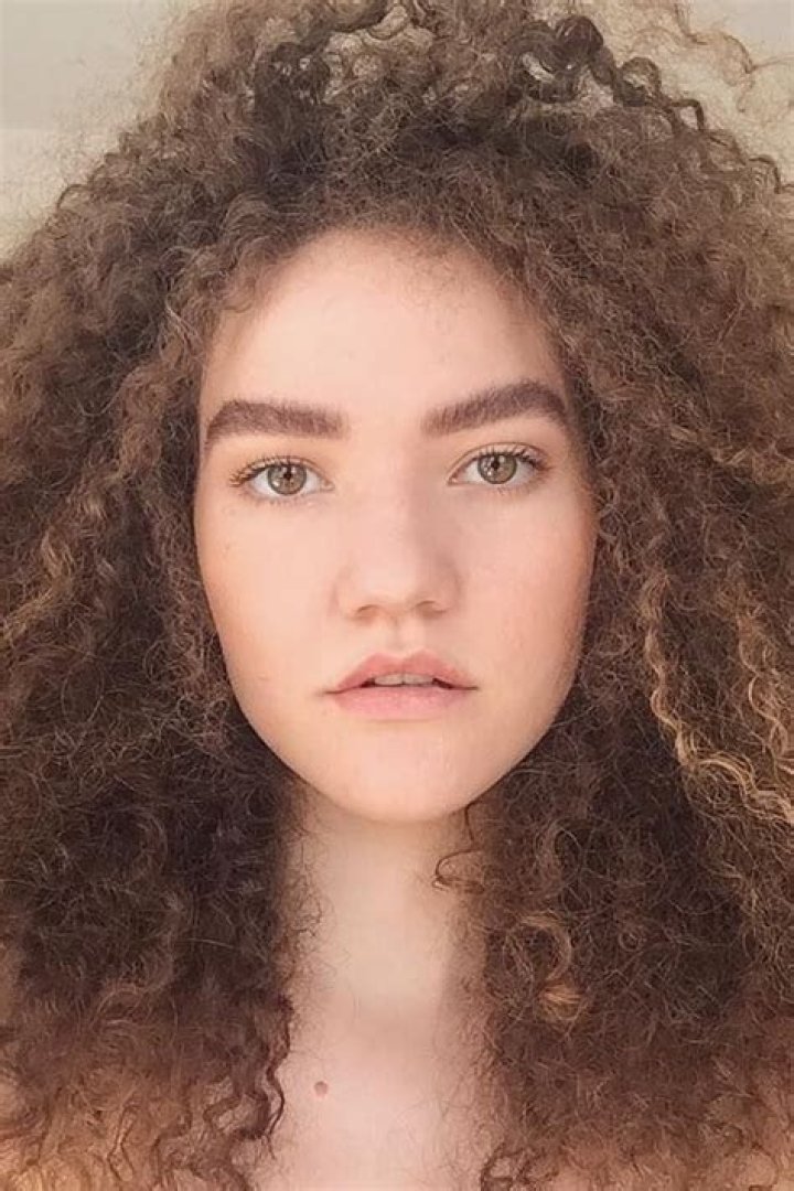 Vitória Falcão Fan Casting